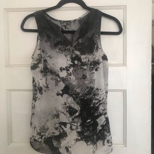 INC marbled sleevless top